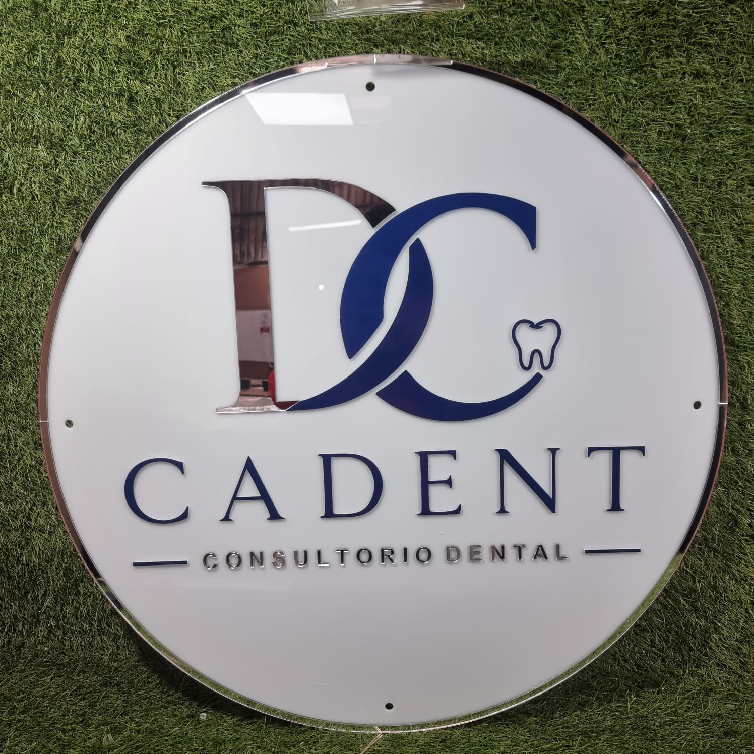 Letrero realizado por Central Graphics